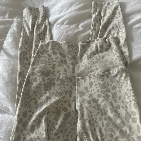 Align Leopard Leggings - Picture 1 of 6